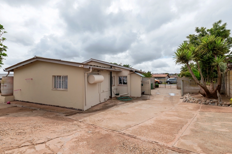 3 Bedroom Property for Sale in Vredenburg Western Cape